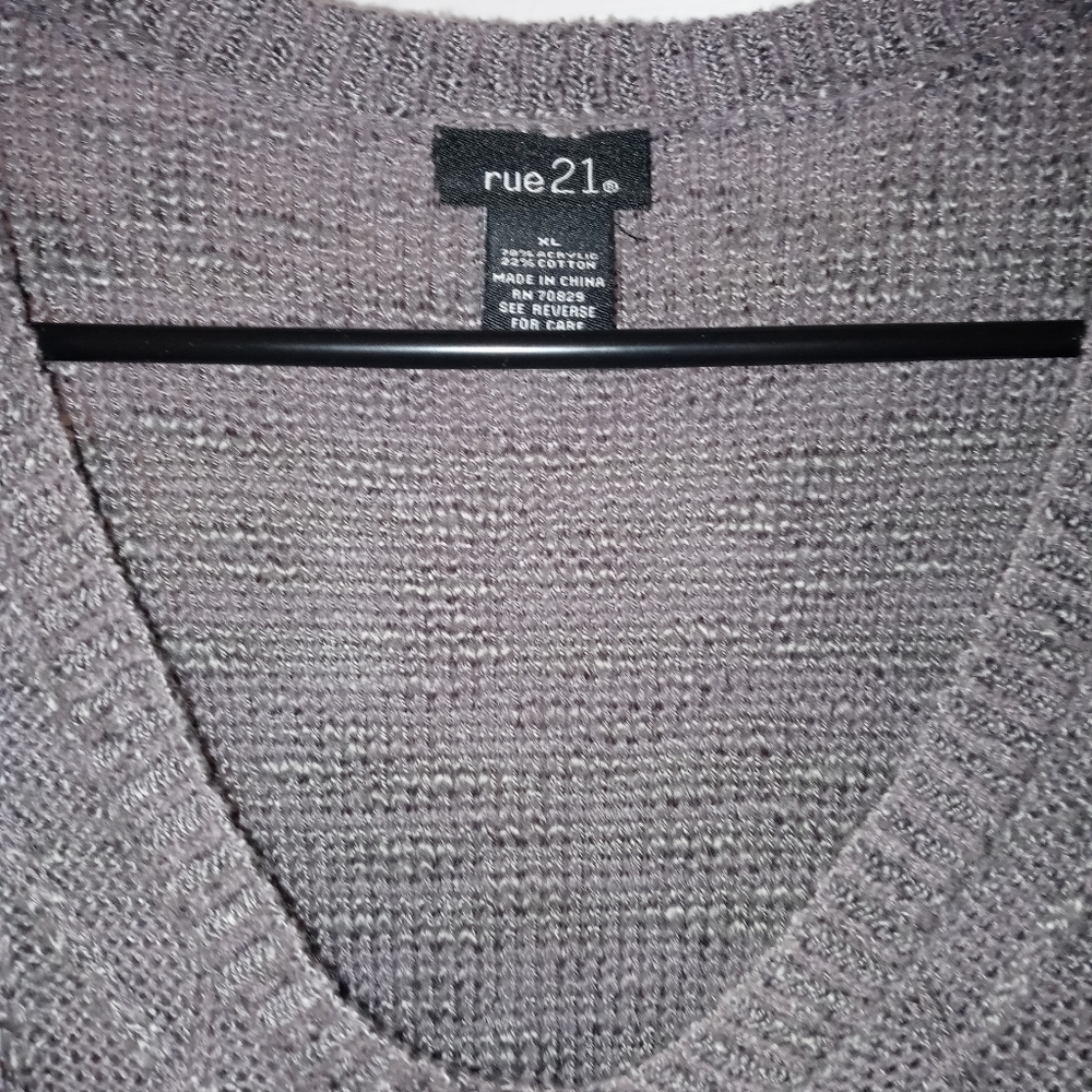 Sweater - Picture 2 of 2